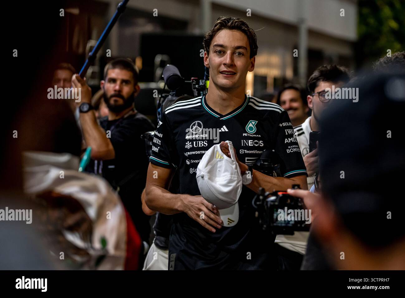 Marina Bay, Singapour, 05 Oct 2025, George Russell, du Royaume-Uni, concourt pour Mercedes. La journée du Grand Prix de Singapour 2025, qui a lieu à Marina Bay, Singapour. Crédit : Michael Potts/Alamy Live News Banque D'Images