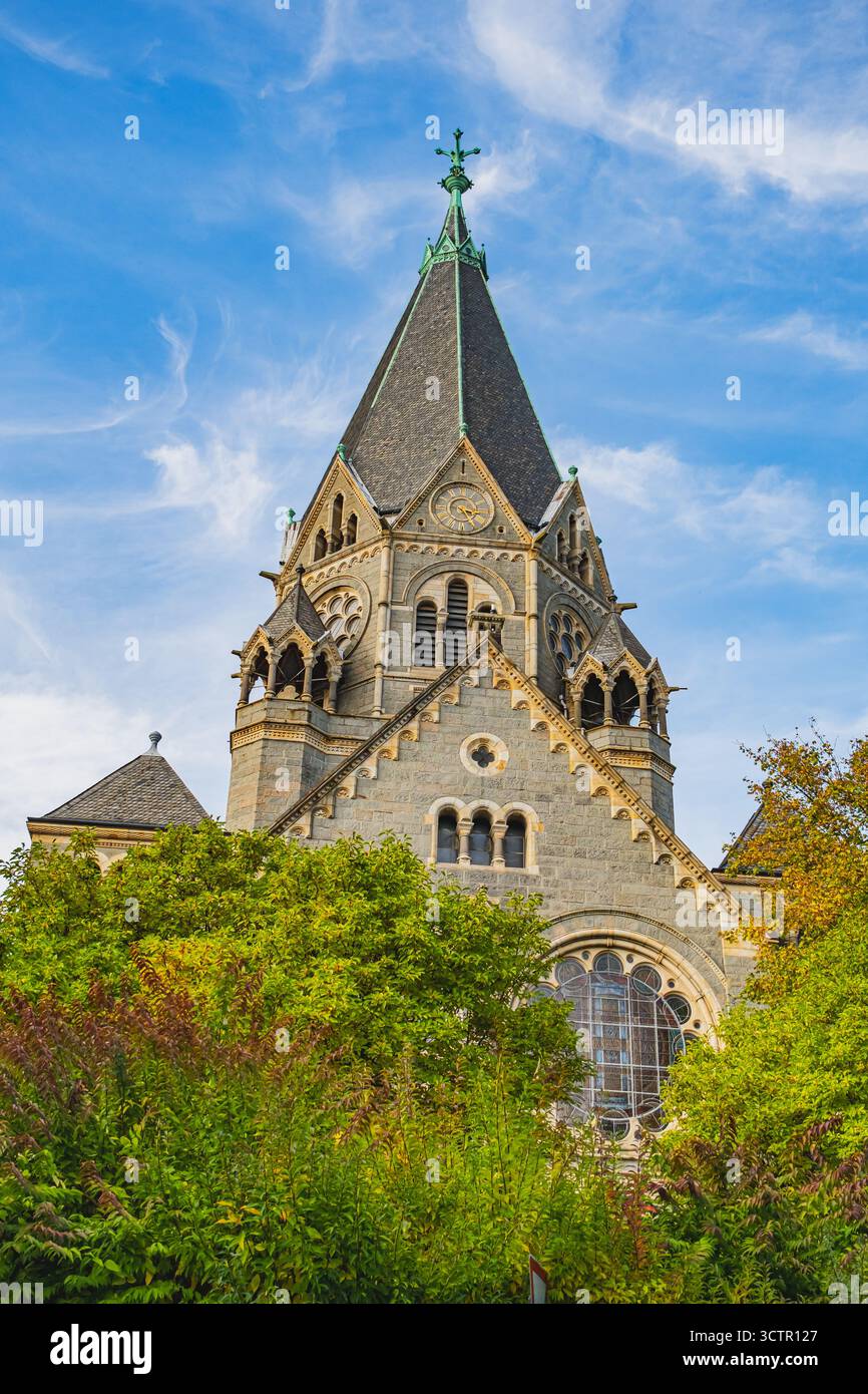 Vue de Friedhofskirche, une église évangélique de Wuppertal située dans le quartier Nord Banque D'Images