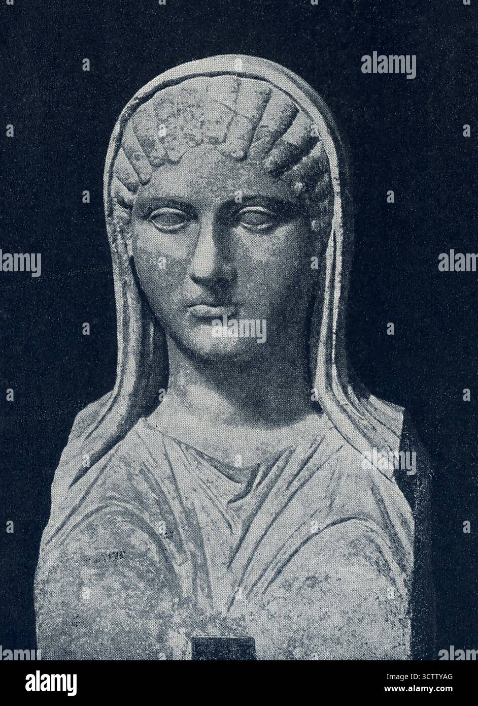 Cette image de 1899 est d'une peinture d'Aspasia qui est conservée au Musée du Vatican à Rome. Elle a été décrite comme l'une des femmes les plus belles et les plus instruites de son époque, Aspasia est devenue l'épouse de Périclès (mort en 429 av. J.-C.), leader de la démocratie d'Athènes. Elle a eu avec qui elle a eu un fils nommé Périclès le jeune. Banque D'Images