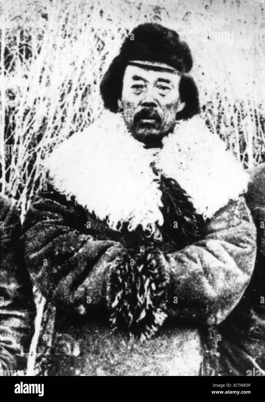 Une photographie du général Hong Beom-Do (1868 ? 1943), activiste indépendantiste coréen et héros national. Hong a servi comme commandant d'une unité de guérilla de l'armée de justice 'Yibyon' au sein des armées justes et de l'armée de l'indépendance coréenne, ce qui a essentiellement donné lieu à la lutte armée de la Corée contre les colonialistes japonais. Sa direction des unités de guérilla a été cruciale dans la lutte pour l'autodétermination nationale contre la domination coloniale japonaise (1910-1945). c. 1920. Banque D'Images