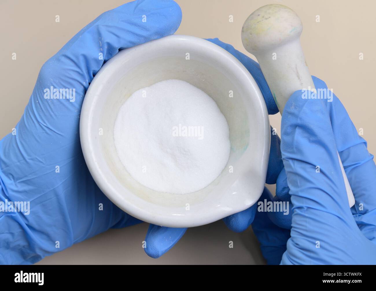 Le lactate de zinc est un composé chimique, un sel de zinc et d'acide lactique Banque D'Images