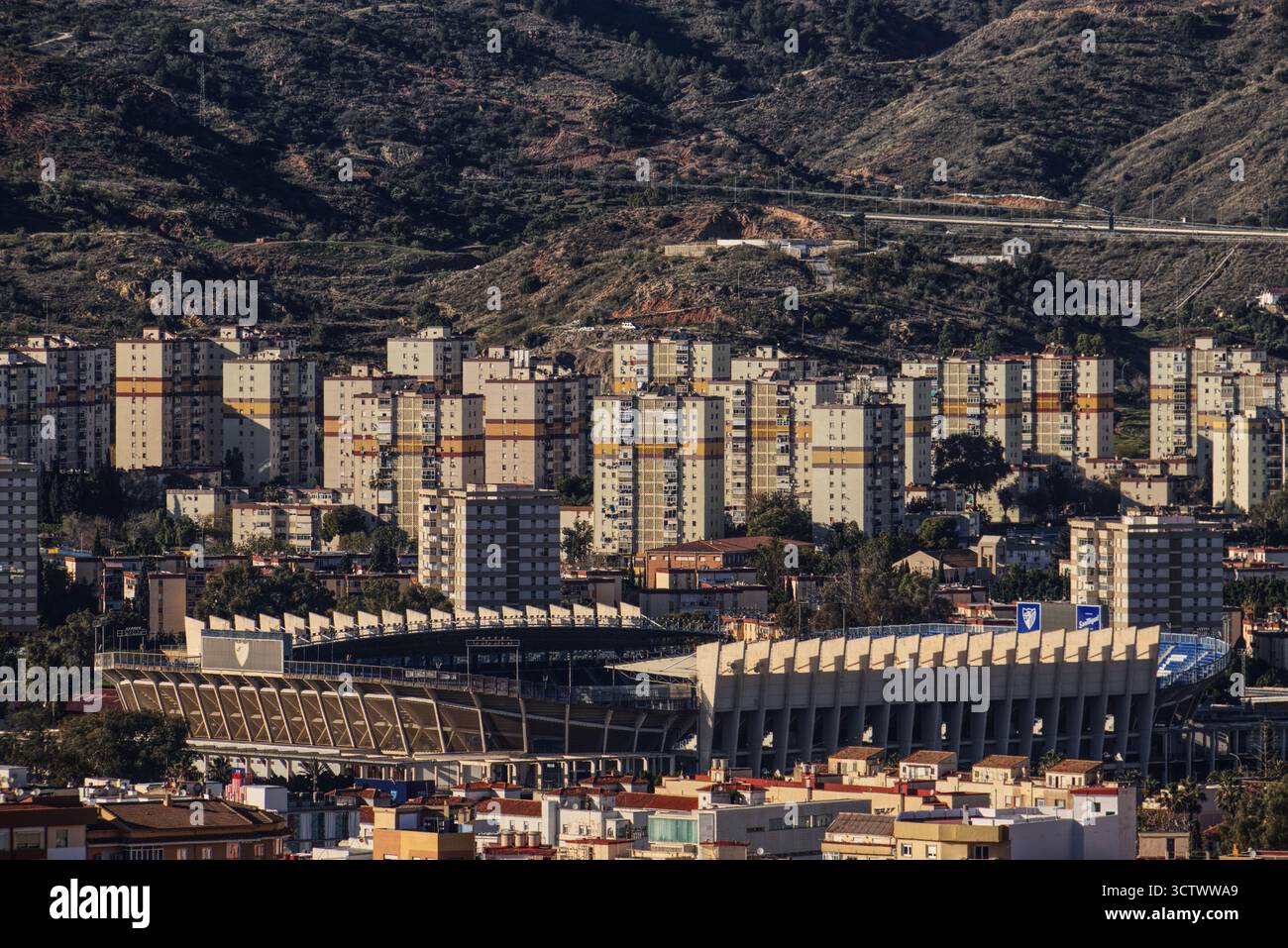 MALAGA, ESPAGNE 29 DÉCEMBRE 2024 : vue aérienne du stade la Rosaleda à Malaga, Andalousie, Espagne. Banque D'Images