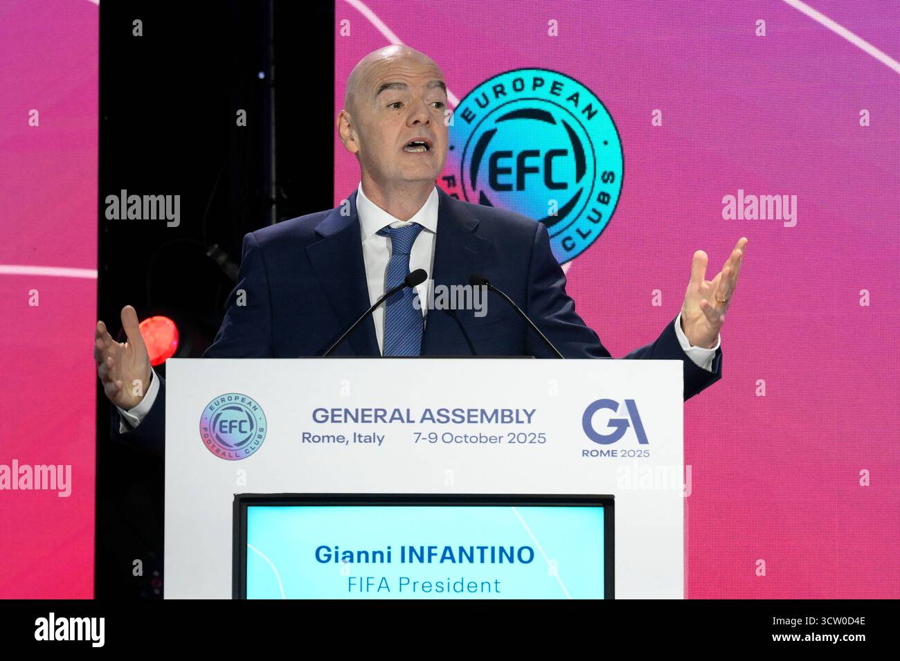Roma, Italie. 09 octobre 2025. Gianni Infantino Président de la FIFA lors de la 32ème Assemblée générale des clubs européens de football à Rome à l'hôtel Rome Cavalieri Waldorf. Italie - jeudi 09 octobre 2025. Sport. (Photo de Fabrizio Corradetti/LaPresse) crédit : LaPresse/Alamy Live News Banque D'Images