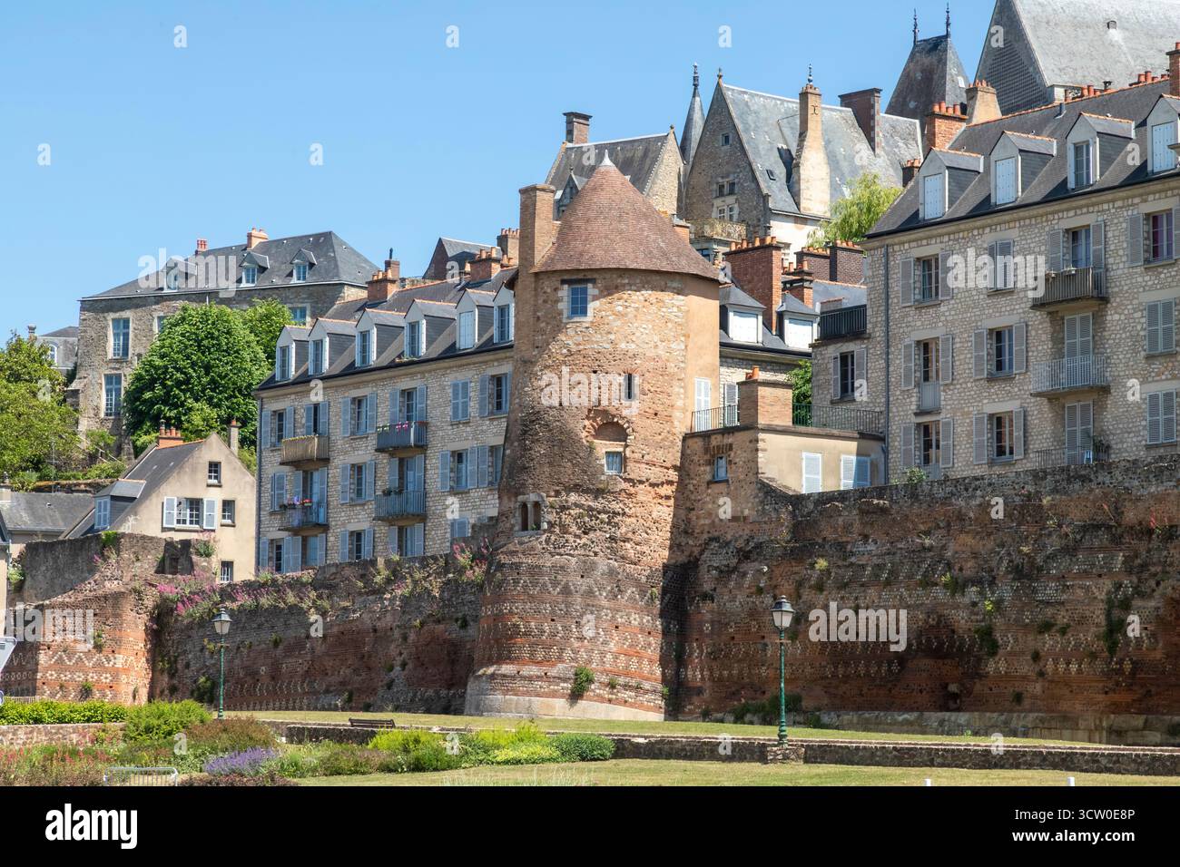 France, Sarthe, le Mans, Vieux Mans, Plantagenet City, centre historique médiéval, Sarthe et remparts des tanneries gallo-romaines // France, Sarthe (72), Banque D'Images