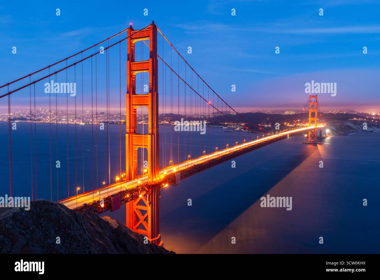 Le Golden Gate Bridge la nuit, San Francisco, Californie, États-Unis. Banque D'Images