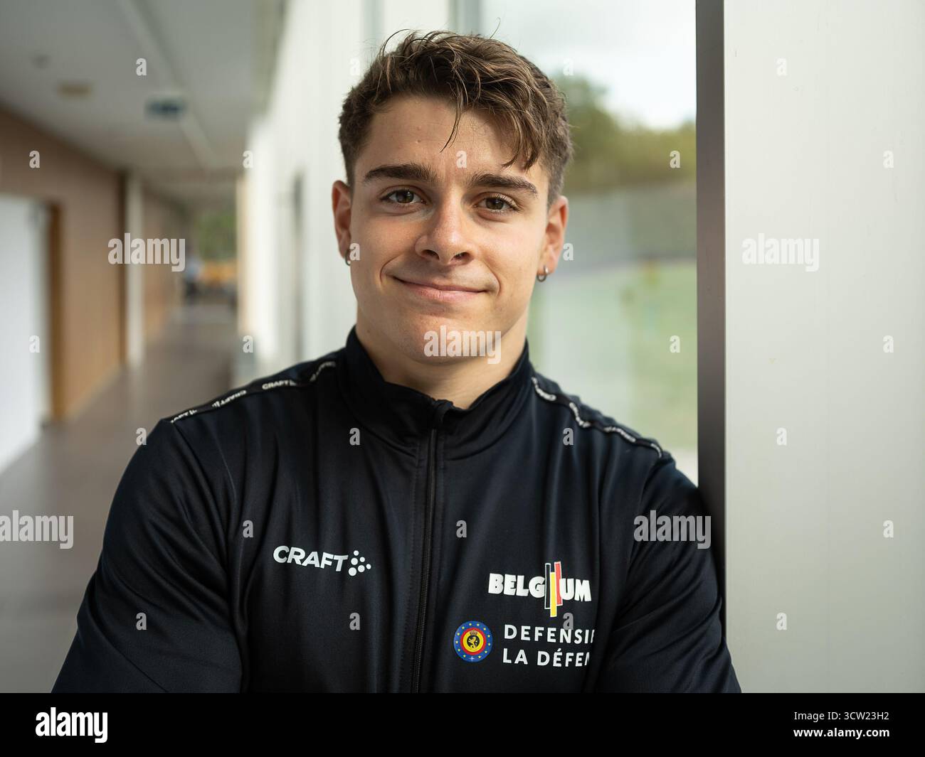 Gand, Belgique. 09 octobre 2025. Le belge Victor Martinez pose pour le photographe lors d'une conférence de presse pour annoncer les équipes belges masculines et féminines qui participeront aux Championnats du monde de gymnastique artistique à Jakarta (19-25/10), le jeudi 09 octobre 2025, à Gand. BELGA PHOTO JAMES ARTHUR GEKIERE crédit : Belga News Agency/Alamy Live News Banque D'Images