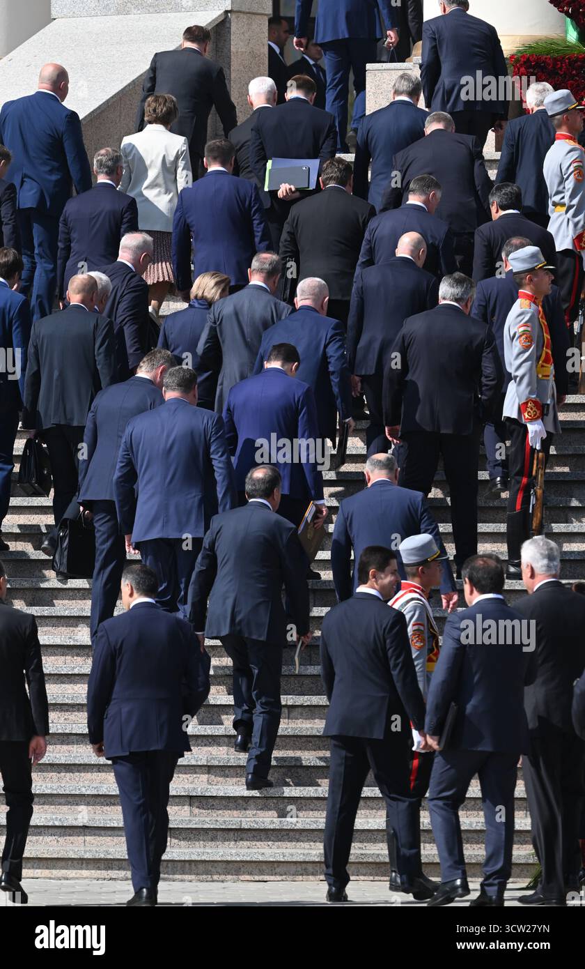 Douchanbé, Tadjikistan. 09 octobre 2025. Entretiens russo-tadjiks au Palais de la Nation. Crédit : Dmitry Azarov/Kommersant photo/Sipa USA crédit : Sipa US/Alamy Live News Banque D'Images