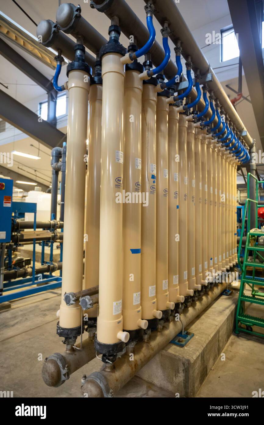 Park City, Utah - usine de traitement de l'eau de signal Hill à Mountain Regional Water. La puissance pour faire fonctionner cette centrale provient principalement de panneaux solaires flottants Banque D'Images