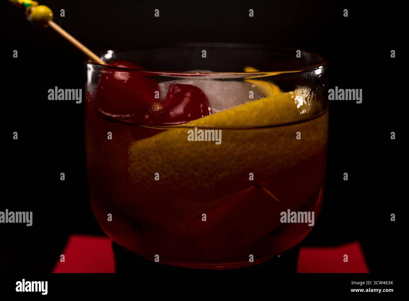 Old Fashion cocktail, le premier cocktail documenté de l'histoire au Pendennis Club, parmi les cocktails classiques, appelé inoubliable Banque D'Images