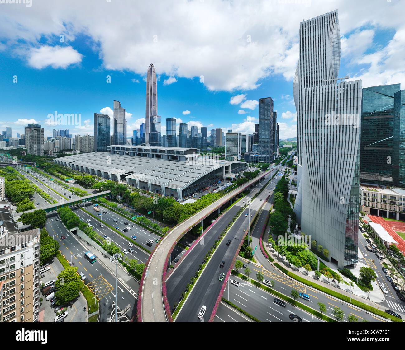 Photographie aérienne du centre de congrès et d'exposition Shenzhen Futian CBD, Ping an Financial Center Banque D'Images