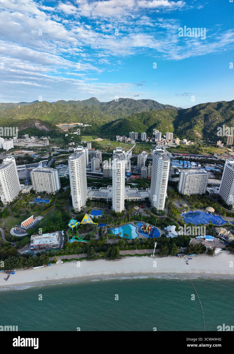 Photographie aérienne du parc marin de la zone panoramique de Xunliao Bay dans le comté de Huidong, ville de Huizhou, province du Guangdong Banque D'Images