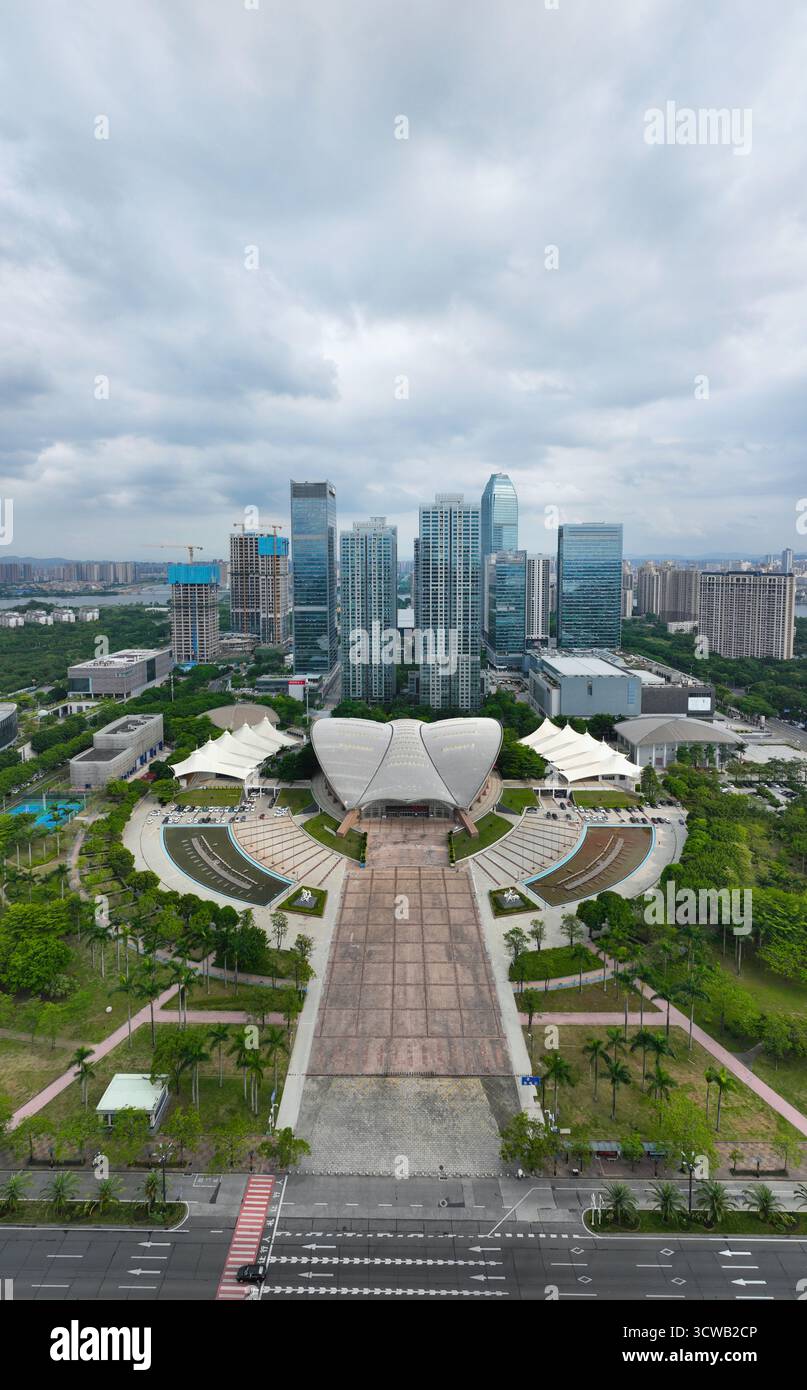 Photographie aérienne du parc sportif du centre administratif de Jiangbei dans le district de Huicheng, ville de Huizhou Banque D'Images