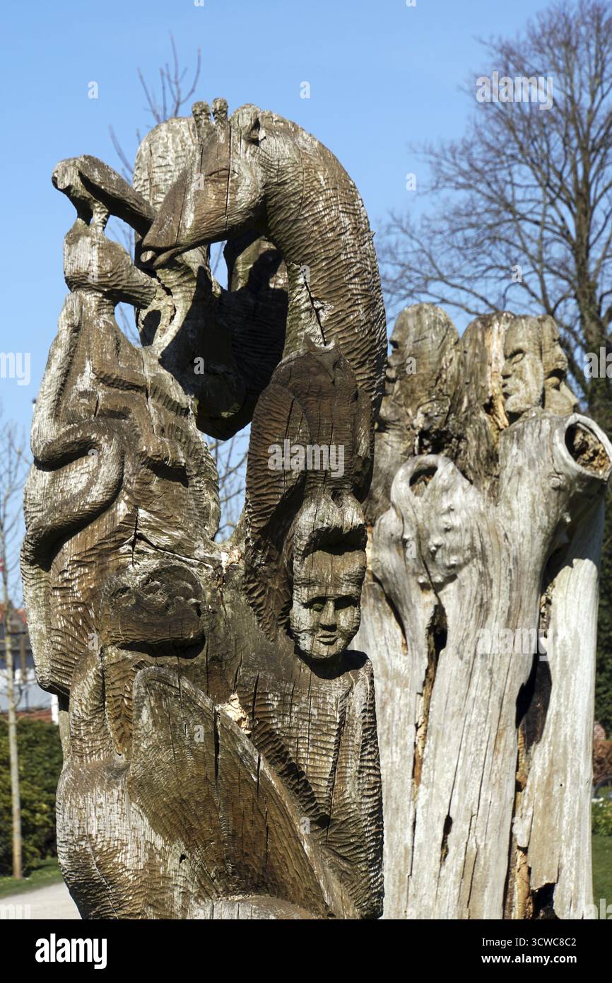 Dam Park - sculpture faite à partir d'un tronc d'arbre, Hadersleben, Danemark du Sud, Danemark Banque D'Images