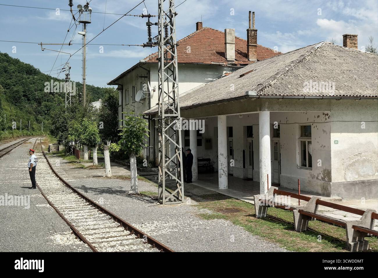 Bosnie-Herzégovine, Bihać (Mun.), Kulen Vakuf : gare ferroviaire Kulen Vakuf ('Željeznička stanica Kulen Vakuf') – train Rotary 2015 Banque D'Images