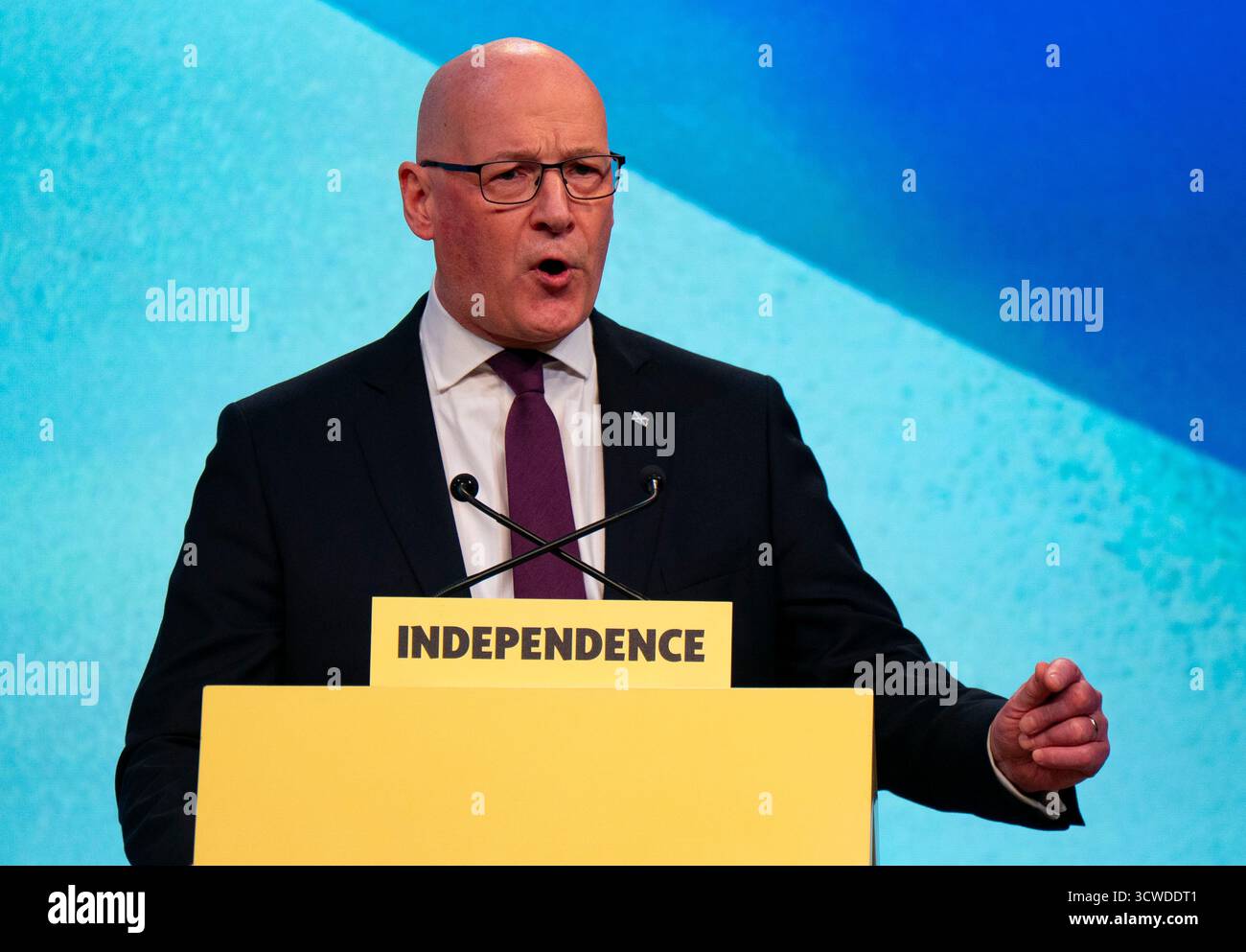 Aberdeen, Écosse, Royaume-Uni. 11 octobre 2025. Premier jour de la conférence annuelle SNP à Aberdeen, Écosse. Les délégués débattent de la résolution 6 sur la meilleure façon de gagner l'indépendance. La motion a été présentée par John Swinney et adoptée. Pic : John Swinney discours de soutien à sa résolution 6. Iain Masterton/Alamy Live News. Banque D'Images