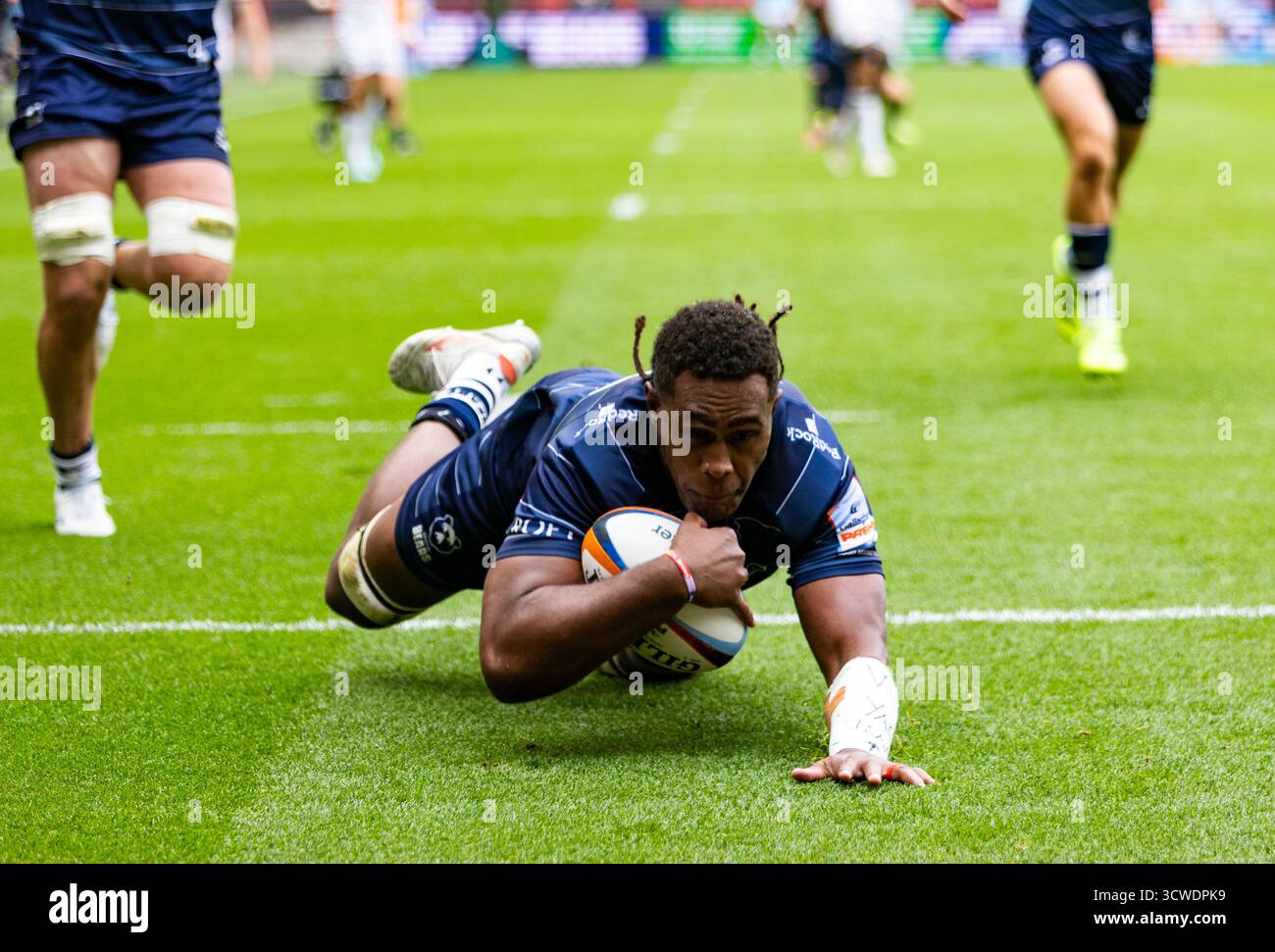 Bristol Bear’s Viliame Mata scores essayez Gallagher Prem Rugby match at Ashton Gate, Bristol Bristol Bears v Exeter Chiefs Ashton Gate Stadium Bristol Martin Edwards/Alamy Live News Saturday11,octobre,2025Ashton Gate Stadium,Copyright Martin Edwards tous droits réservés. Image protégée par les lois internationales sur les droits d'auteur Banque D'Images