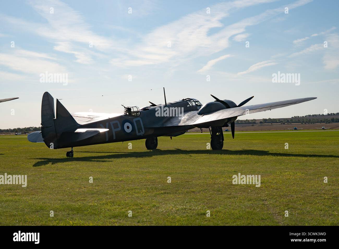 Bombardier historique de la RAF Bristol Blenheim sur l'aérodrome de Duxford Banque D'Images