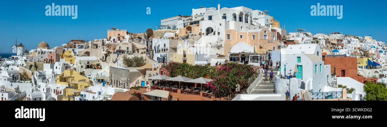 Oia, Santorin panoramique depuis le château d'Oia Banque D'Images