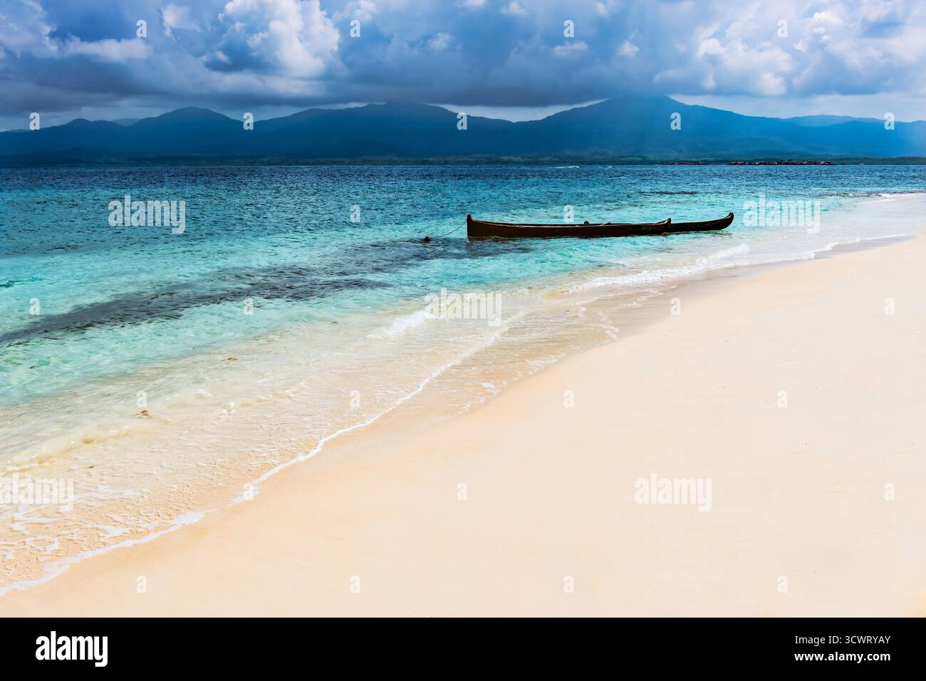 La plage sur les îles San Blas, une destination de voyage emblématique en Amérique centrale Banque D'Images