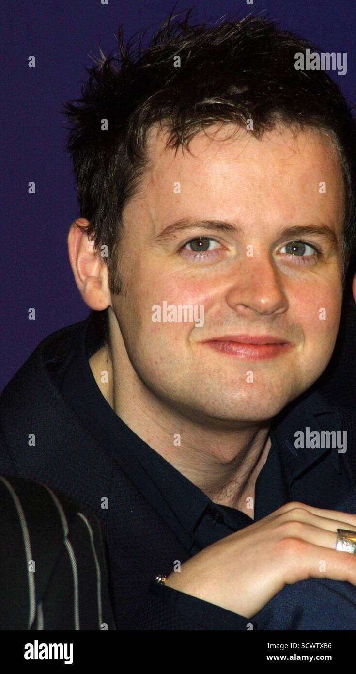 Declan Donnelly au musée Madame Tussauds pour dévoiler ses maquettes et celles d'Ant, Londres, 16 décembre 2002 Banque D'Images