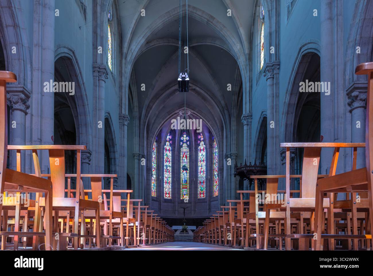 Intérieur de l'église Saint Antonin Noble Val, dans le Tarn et Garonne, en Occitanie, France Banque D'Images