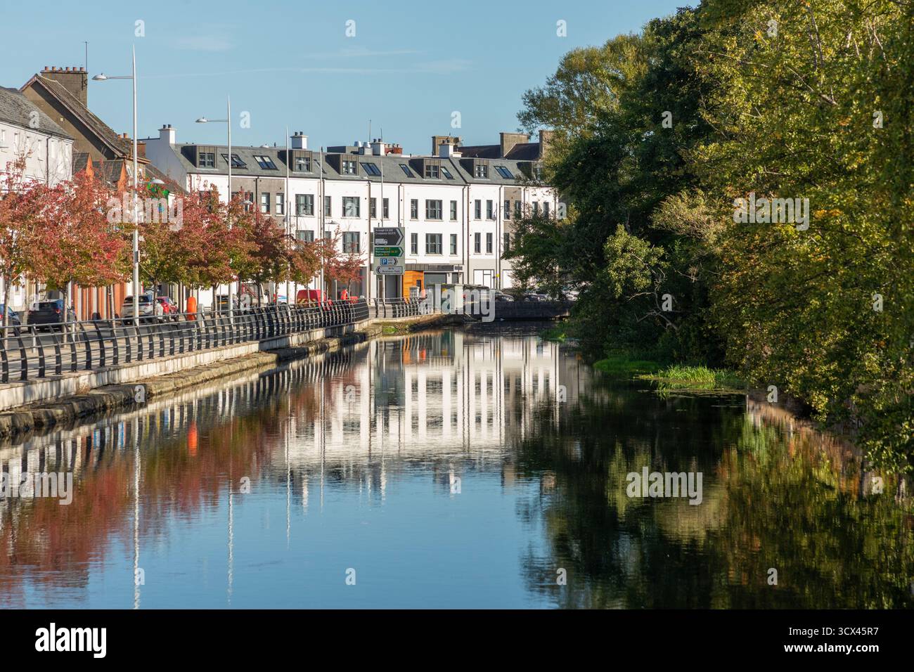 Vue du canal Newry et du Quai Merchants à Newry, Royaume-Uni Banque D'Images