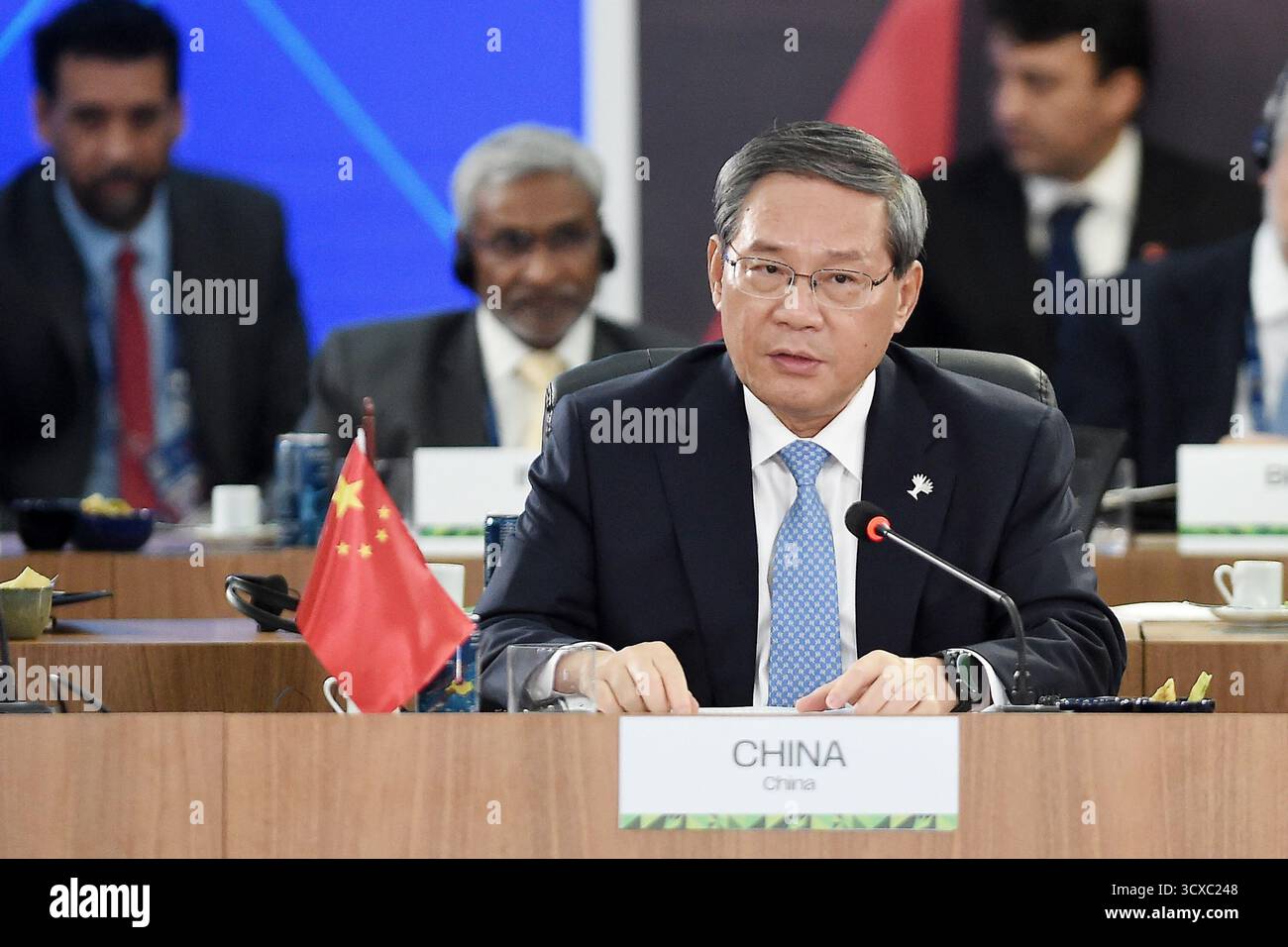 Rio de Janeiro, Brésil, 6 juillet 2025. Le premier ministre chinois Li Qiang, lors d’une réunion lors de la session plénière BRICS 2025. Banque D'Images