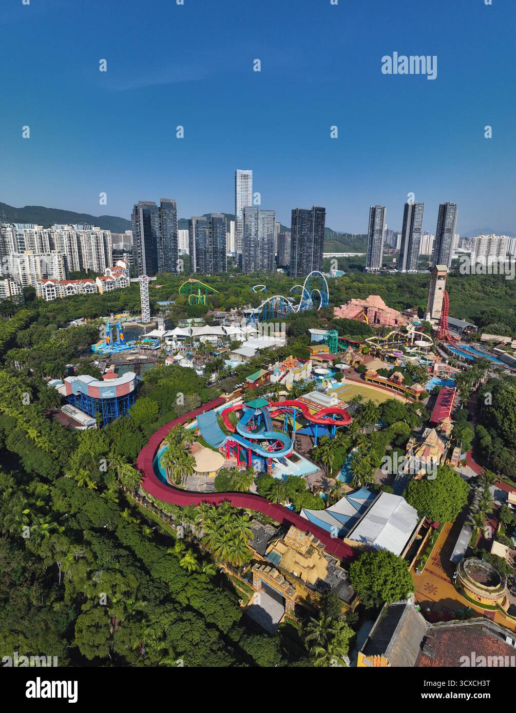 Photographie aérienne d'OCT Happy Valley dans le district de Nanshan, Shenzhen, province du Guangdong Banque D'Images
