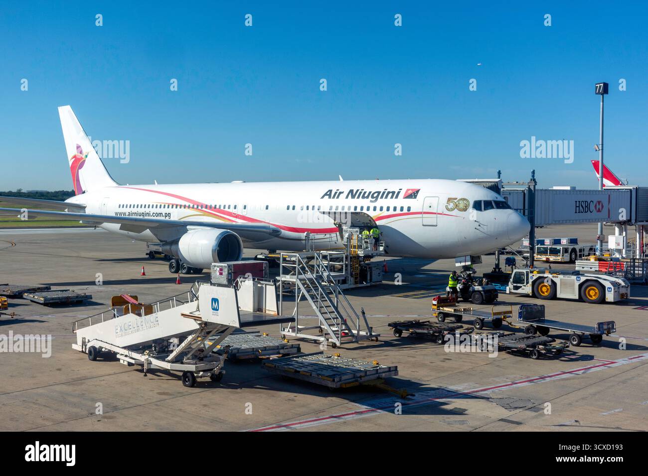 Boeing 767 d'Air Niugini à la porte d'embarquement, Brisbane International Airport, Brisbane Airport Suburb, Brisbane, Queensland, Australie Banque D'Images