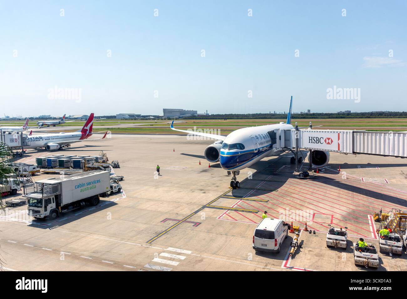 China Southern Airlines A350 à la porte d'embarquement de l'aéroport international de Brisbane (BNE), banlieue de l'aéroport de Brisbane, Brisbane, Queensland, Australie Banque D'Images