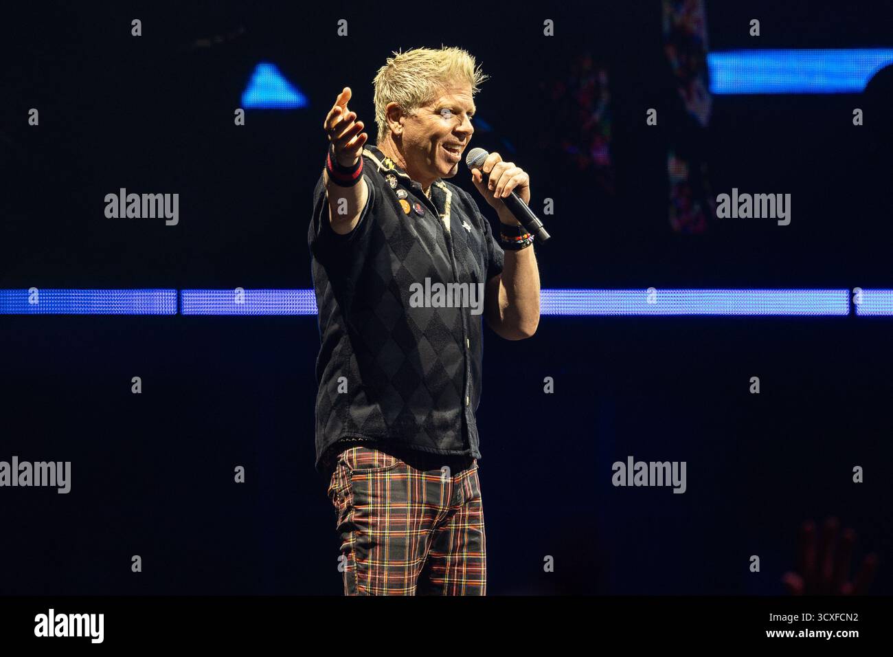 Dexter Holland de The Offspring jouant en live à Oslo le 10 octobre 2025 Banque D'Images