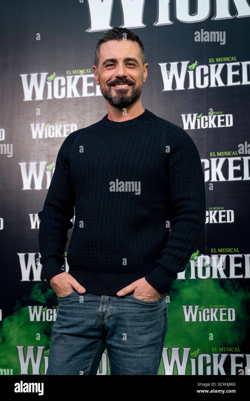 Wicked Premiere, Madrid, Espagne - 08 Oct 2025 Gorka Rodriguez assiste à Wicked Premiere au Nuevo Teatro Alcala le 08 octobre 2025 à Madrid, Espagne crédit : Miguel Escavias/Alfa images/Alamy Live News crédit : Miguel Escavias/Alfa images/Alamy Live News crédit : Miguel Escavias/Alfa images Madrid Nuevo Teatro Alcala Madrid Spain Copyright : x x2025xMiguelxEscavias/AlfaxImagx Banque D'Images
