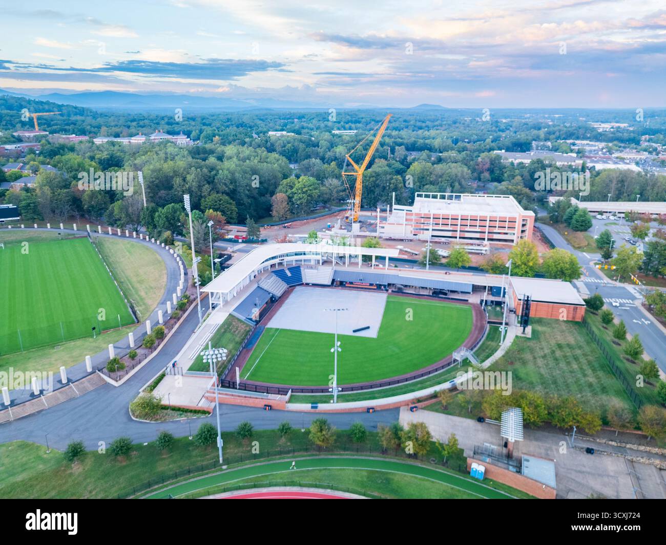 Charlottesville, va - 25 septembre 2025 : Palmer Park est le domicile de l'équipe de softball de l'Université de Virginie Banque D'Images