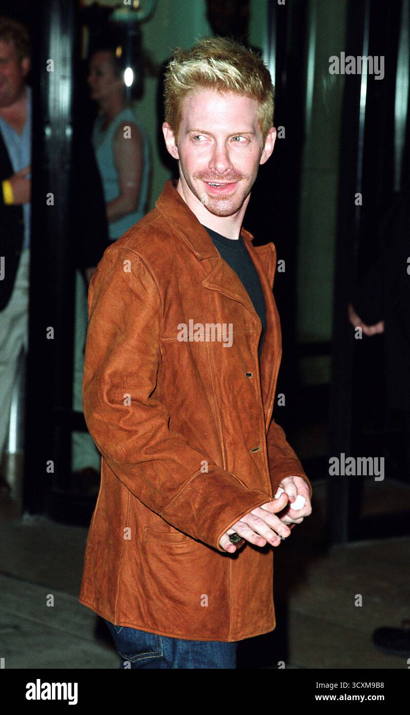 Seth Green arrive à la première New York de 'Austin Powers in Goldmember' au Barney's New York sur Madison Avenue à New York. 24/07/02 Banque D'Images
