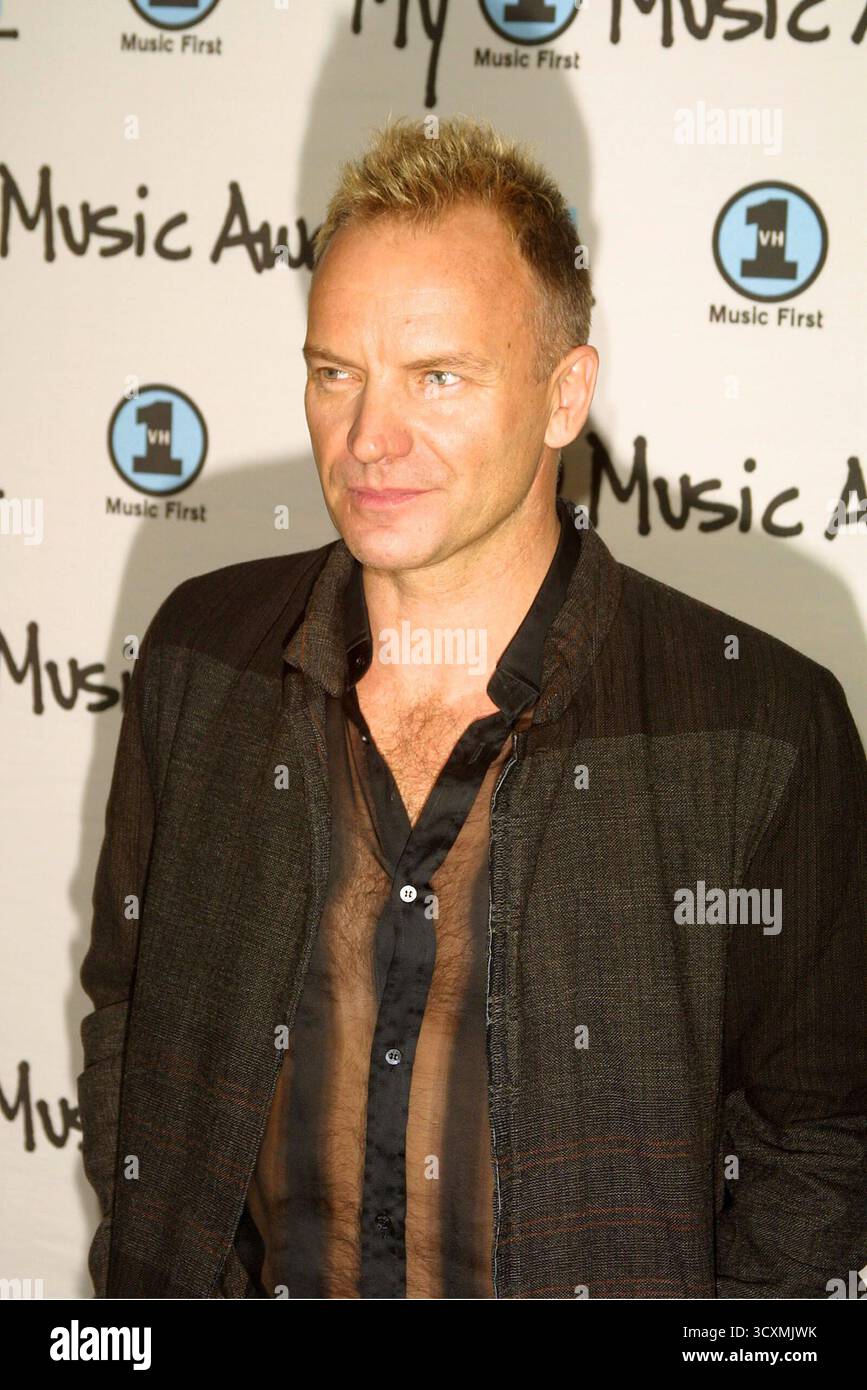 STING @ MY VH 1 AWARDS SHRINE AUDITORIUM, LOS ANGELES 2/12/01 Banque D'Images