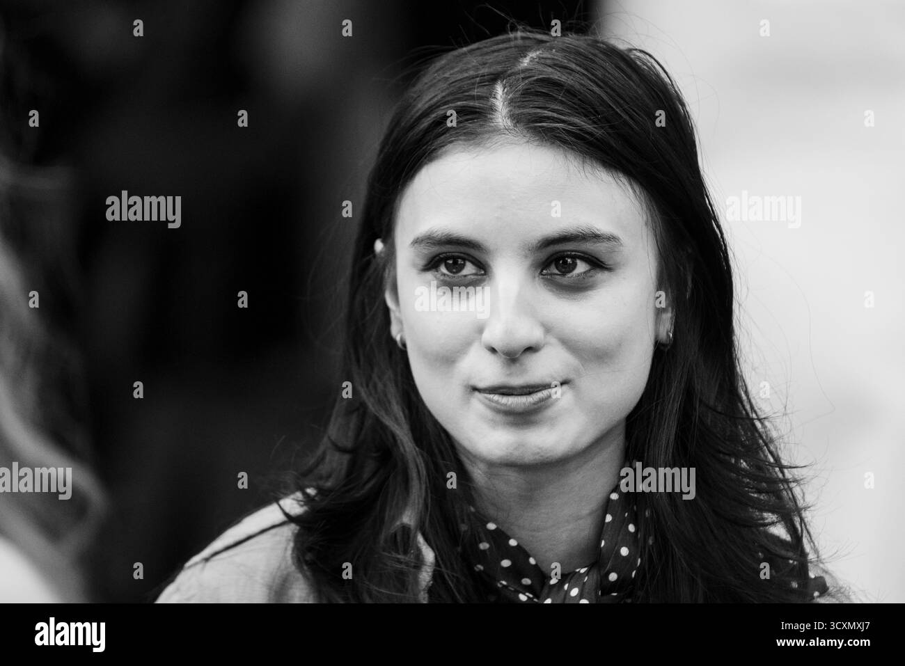 JOJO ORME, PORTRAITS, 2025 : Jojo Orme du groupe Hearrtworms rencontre des fans et discute à la tente Rough Trade. Brecon, pays de Galles, Royaume-Uni, 14 août 2025. Le Green Man Festival 2025. Photographie : Rob Watkins/Alamy Live News. INFO : Jojo Orme, jouant comme Heartworms, est un artiste post-punk saisissant basé dans le sud de Londres dont le son sombre et gothique mêle rythmes industriels et mélodies étranges. Banque D'Images