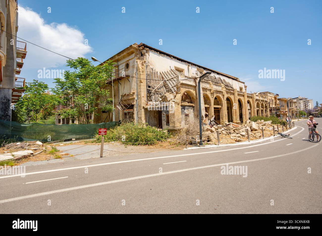 La région de Varosha de Famagouste Chypre-Nord. Une ville abandonnée après le coup d'État et l'invasion de 1974 Banque D'Images