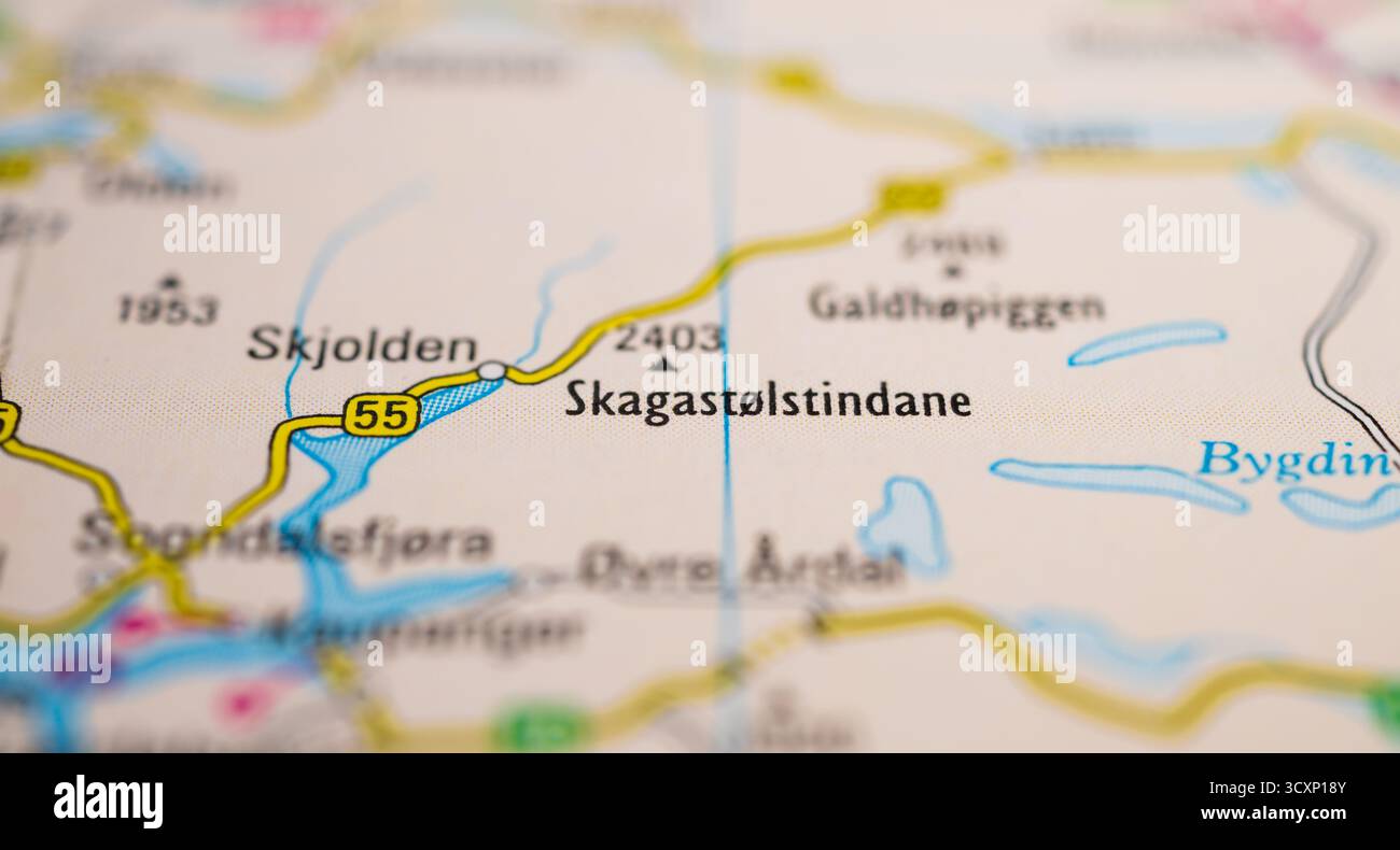 Skagast?lstindane est-il surligné sur la carte norvégienne détaillée Banque D'Images