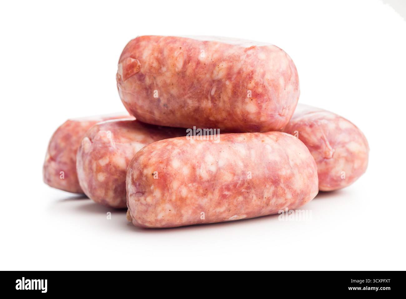Photo de salsiccia de saucisse italienne isolée sur un fond blanc. Banque D'Images