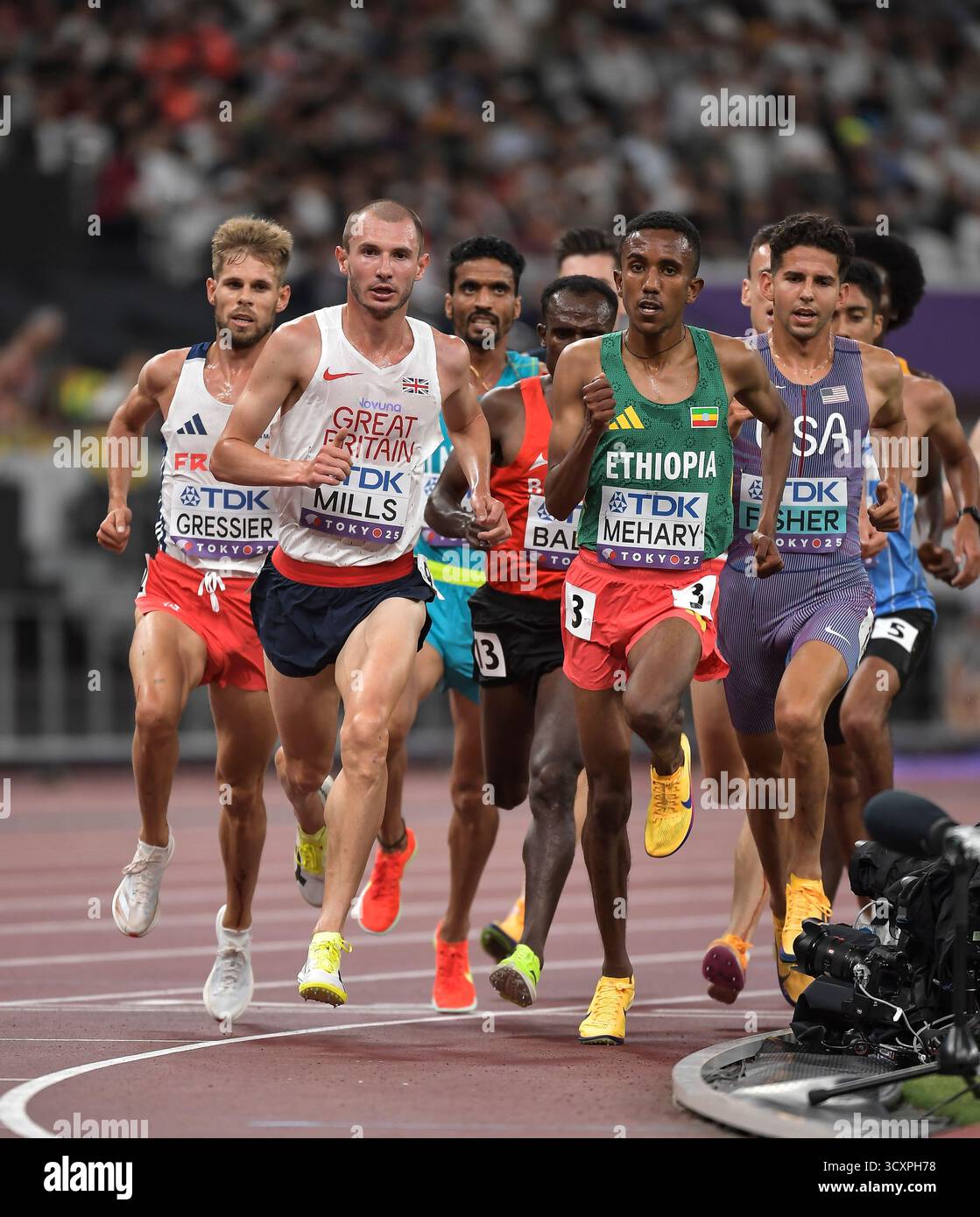 Biniam Mehary, éthiopien, participe aux manches masculines du 5000 m aux Championnats du monde d’athlétisme Tokyo 2025 au stade national le 12 septembre Banque D'Images