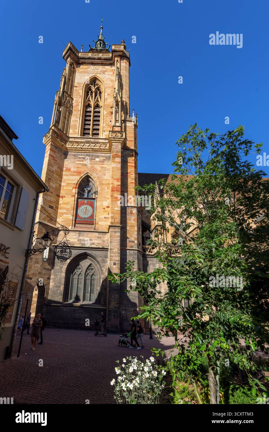 Église St Martins ou Eglise Saint-Martin dans la vieille ville de Colmar, Alsace, France. Banque D'Images