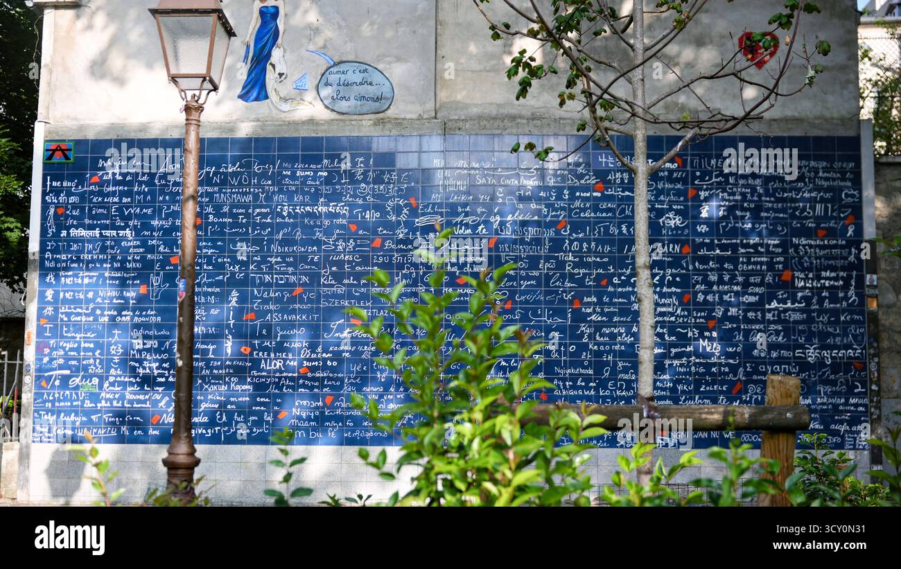 Je t'aime détail mur Montmartre Paris France 13 octobre 2025 Banque D'Images
