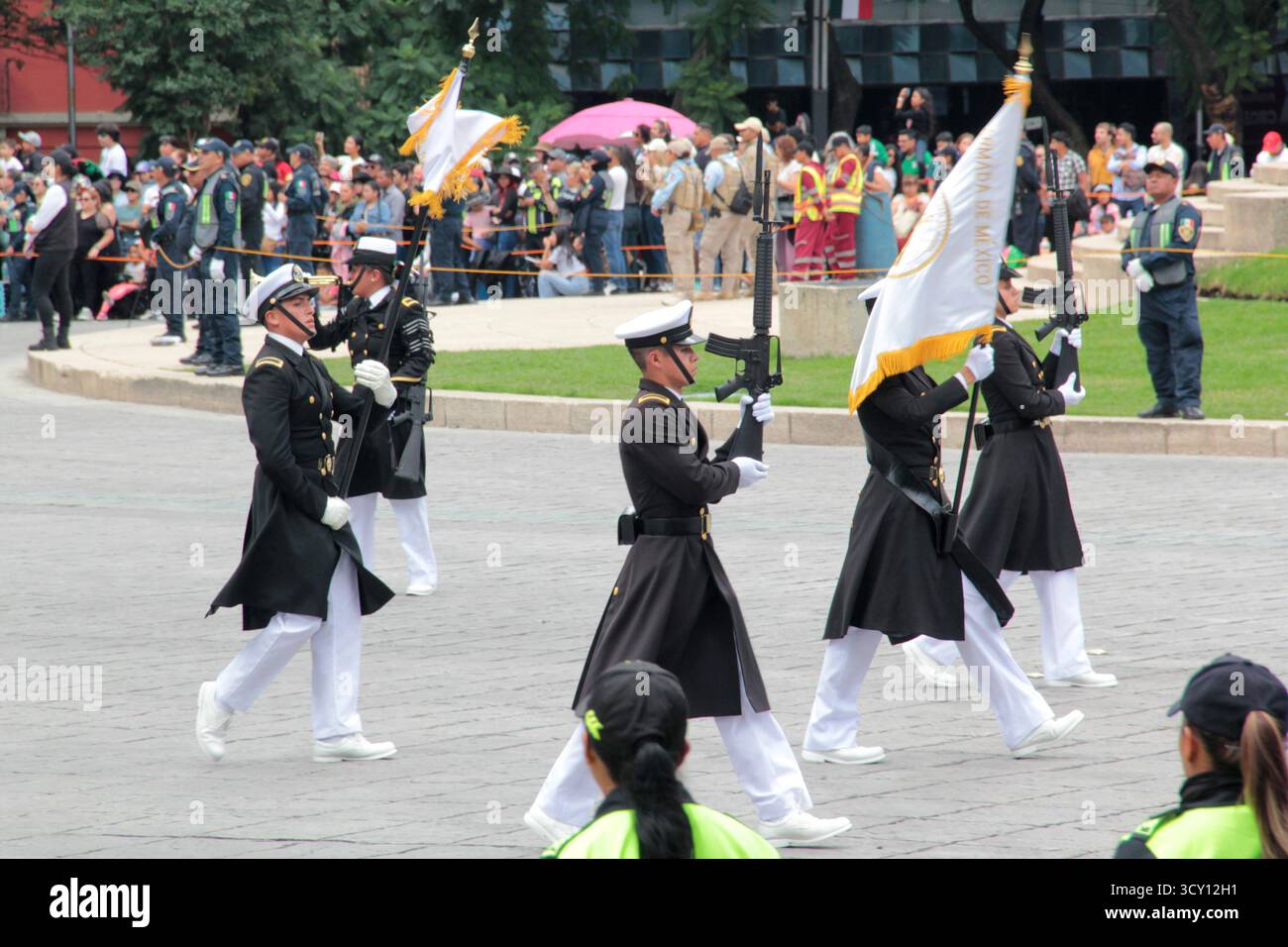 Mexico, Mexique - 16 septembre 2025 : défilé militaire à Mexico avec l'armée, la marine, l'armée de l'air et la garde nationale pour célébrer l'indépendance Banque D'Images
