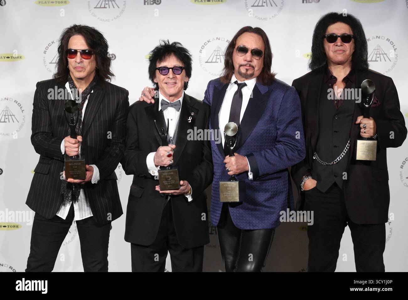 Les intronisés Paul Stanley, Peter Criss, Ace Frehley et Gene Simmons de KISS assistent à la 29e cérémonie annuelle d’intronisation du Rock and Roll Hall of Fame au BARC Banque D'Images