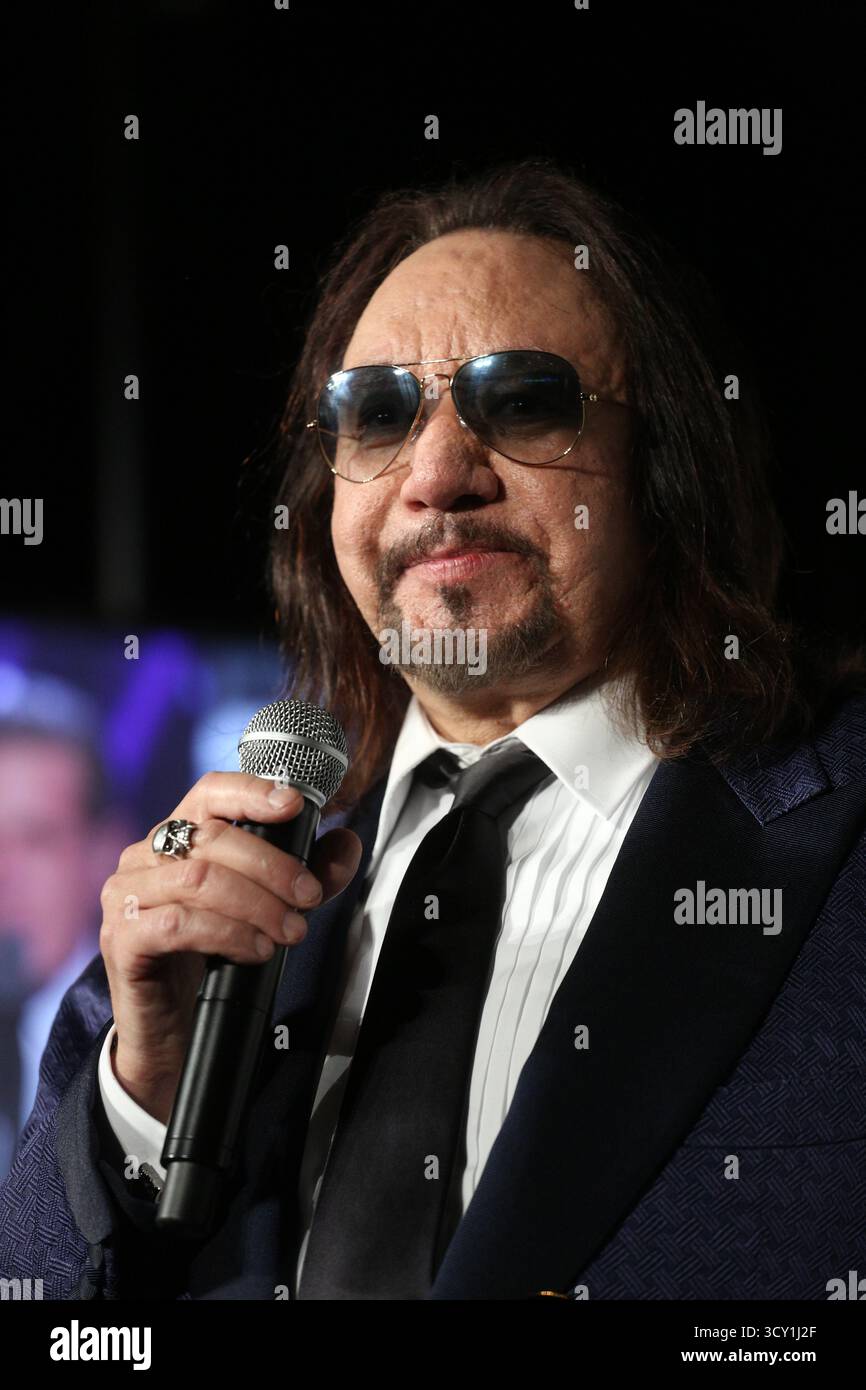 Ace Frehley, intronisé de KISS, assiste à la 29e cérémonie annuelle d'intronisation du Rock and Roll Hall of Fame au Barclays Center de Brooklyn le 10 avril 2014 Banque D'Images
