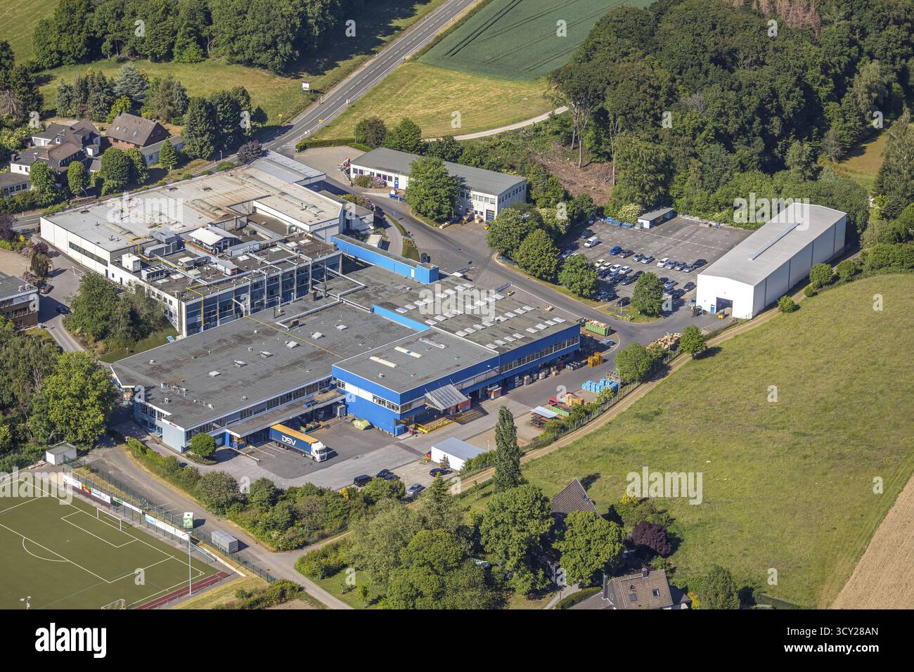 Photographie aérienne, Gennebreck, Wicke GmbH, Herzkamp, Sprockhoevel, région de la Ruhr, Rhénanie-du-Nord-Westphalie, Allemagne, service interentreprises, DE, Ennepe-Ruh Banque D'Images