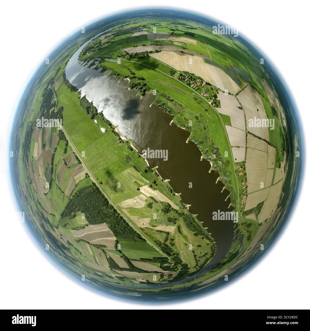 Vallée de l'Elbe, champs, groynes, cours de rivière, objectif fisheye, photo ronde, Hitzacker (Elbe), quartier Luechow-Dannenberg, Elbtalaue, vallée de l'Elbe, abaisser Banque D'Images