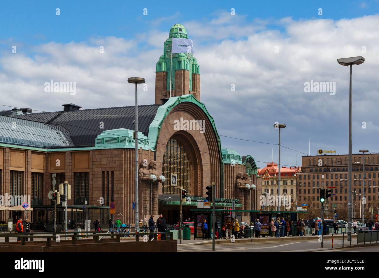 Gare centrale d'Helsinki conçue par Eliel Saarinen à Helsinki, Finlande, Europe en mai Banque D'Images