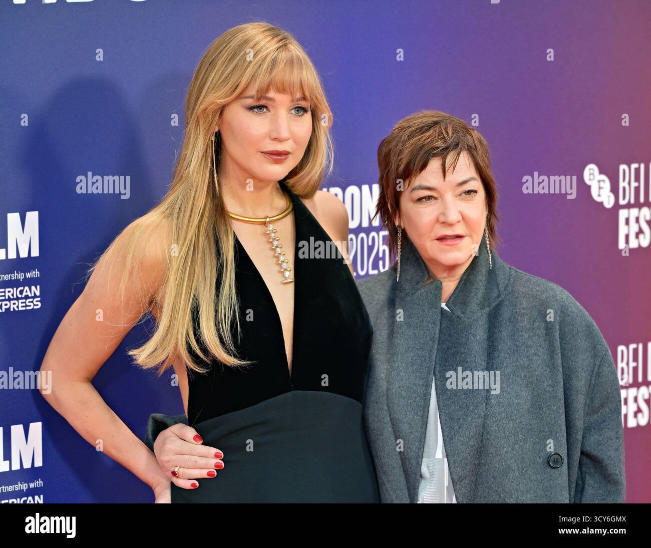 Londres, Royaume-Uni. 16 octobre 2025. Jennifer Lawrence, Lynne Ramsay 'Die, My Love' du 69e Gala du Festival du film de Londres BFI au Royal Festival Building, Londres, Royaume-Uni. (Photo de 李世惠/Voir Li/Picture Capital) crédit : Voir Li/Picture Capital/Alamy Live News Banque D'Images