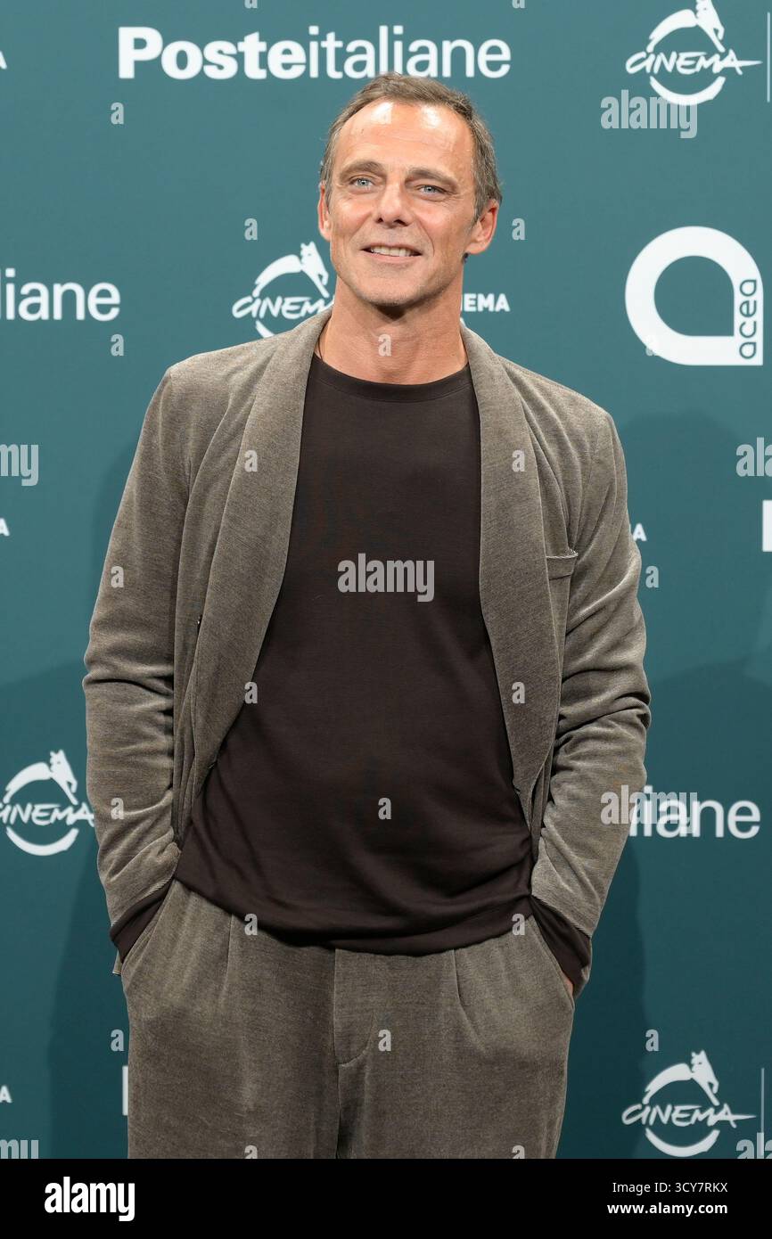 Rome, Italie. 17 octobre 2025. Alessandro Preziosi assiste au photocall de la série télévisée Sandokan de Rai lors du Rome film Fest 2025 à l'Auditorium Parco della Muisca. Crédit : SOPA images Limited/Alamy Live News Banque D'Images
